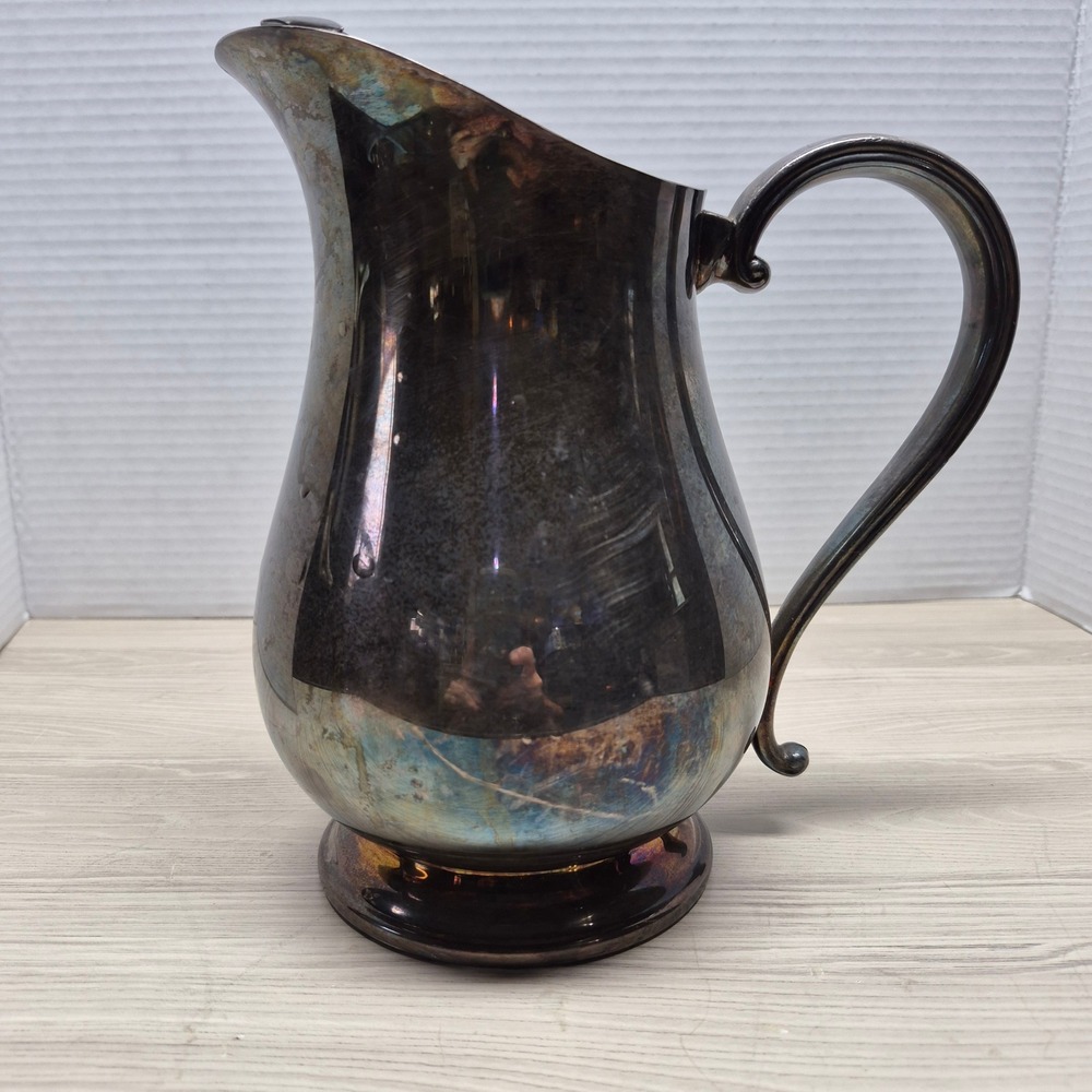 Vintage Newport Gorham Silverplate Water Pitcher with Ice Guard YB-800 Silver